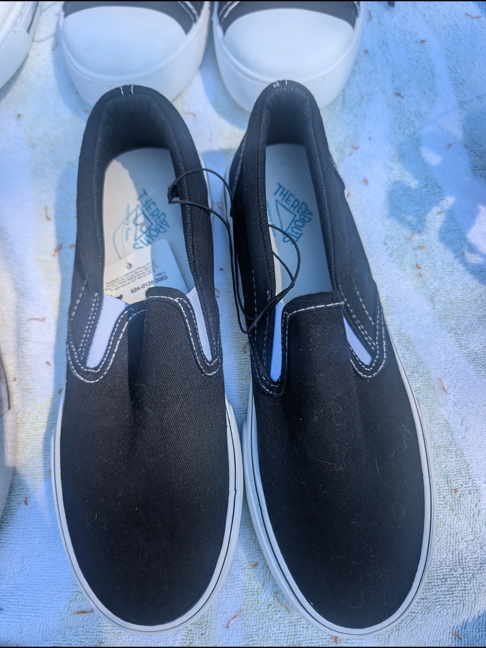 Men's Black Slip-On Canvas Shoes - Classic Casual Style